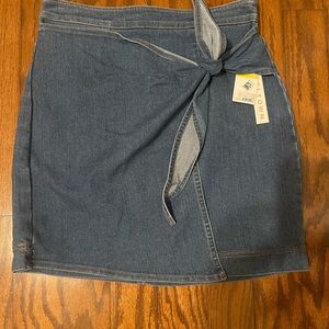 Tinseltown Dark Blue Tie-Front Pencil Skirt